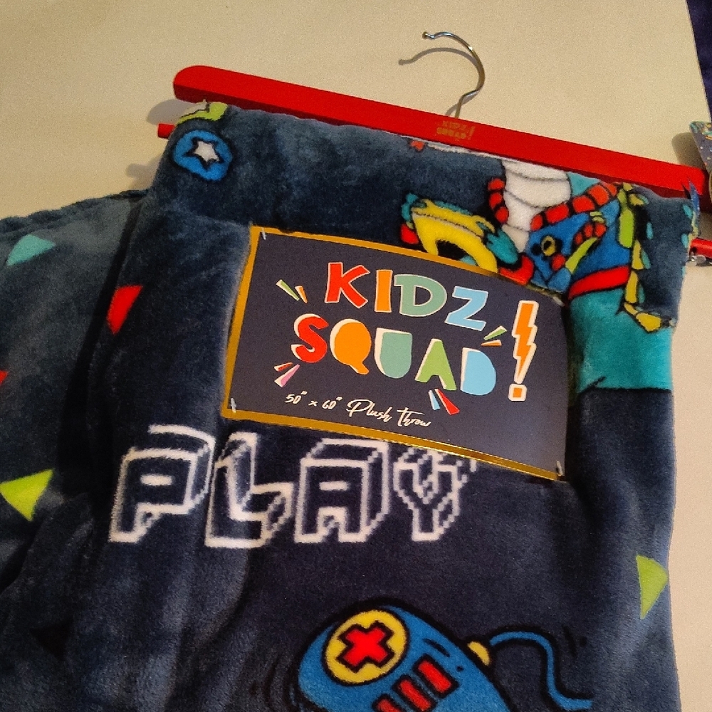Kidz Squad Plush Throw Blanket